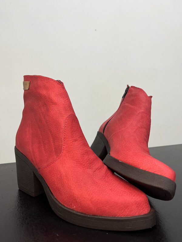 Intense - Red