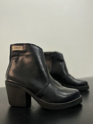 Noir - Extra Black