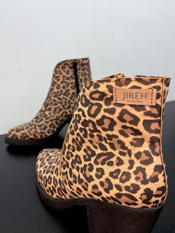 Sava - Animal Print